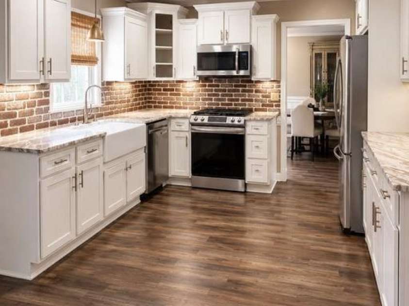 3709 Stoneglen Path, Charlotte, NC 28269.  MLS# CAR4419830, YatesRealty ID 51624. 