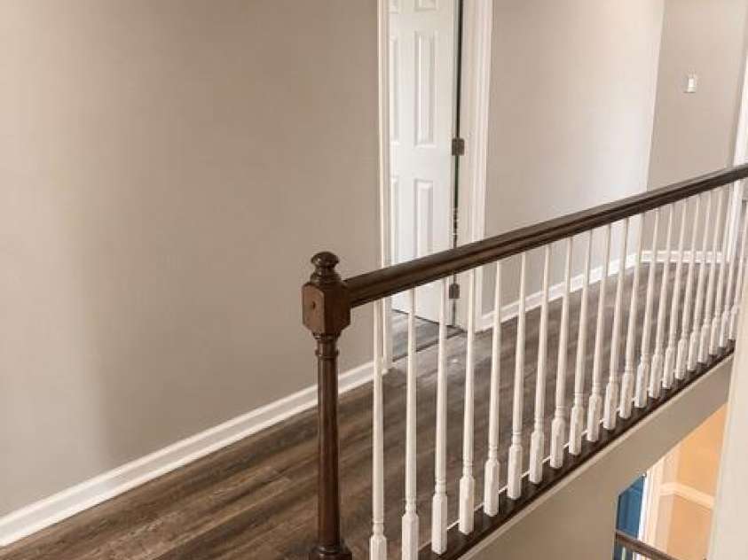 3709 Stoneglen Path, Charlotte, NC 28269.  MLS# CAR4419830, YatesRealty ID 51624. 