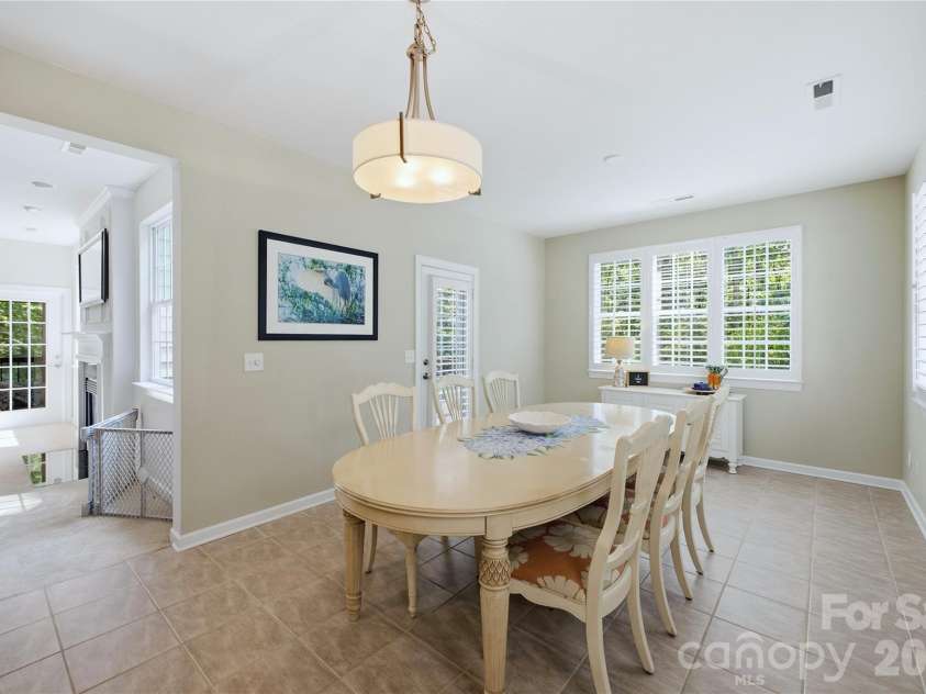 11019 King George Lane, Waxhaw, NC 28173.  MLS# CAR4418983, YatesRealty ID 51626. 