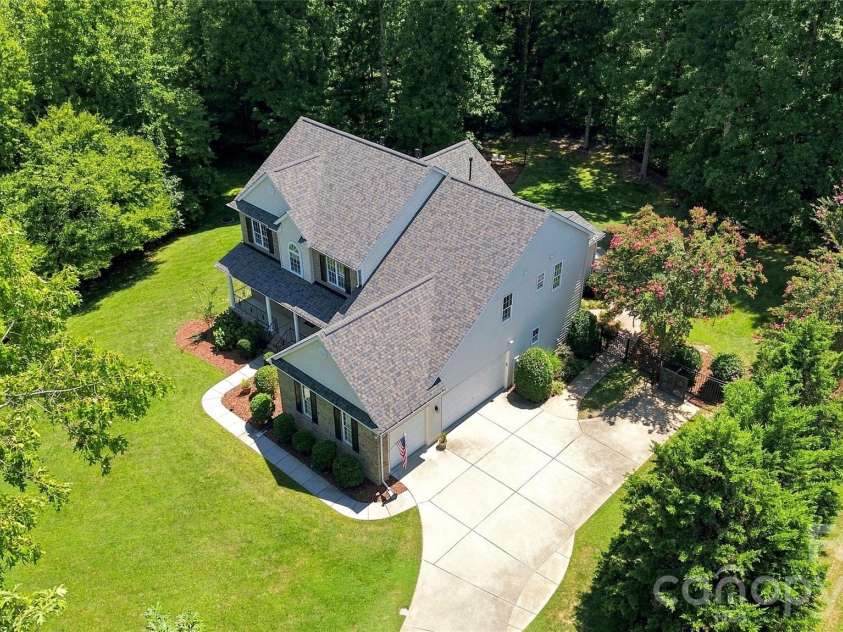 11019 King George Lane, Waxhaw, NC 28173.  MLS# CAR4418983, YatesRealty ID 51626. 