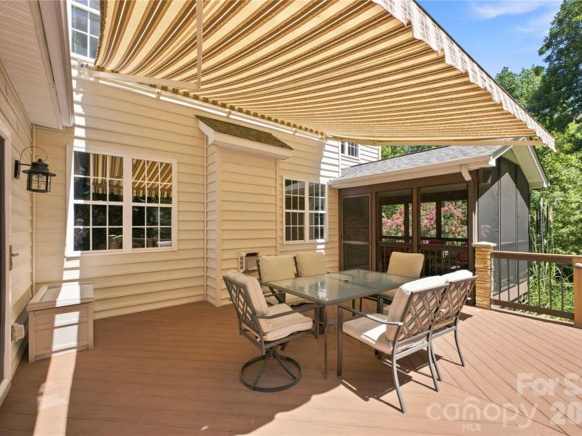 11019 King George Lane, Waxhaw, NC 28173.  MLS# CAR4418983, YatesRealty ID 51626. Built-in retractable awning