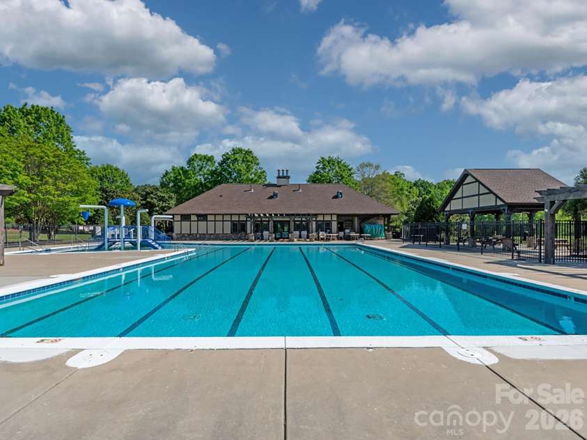 11019 King George Lane, Waxhaw, NC 28173.  MLS# CAR4418983, YatesRealty ID 51626. Community Amenities