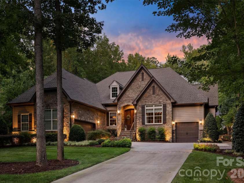 1237 Bromley Drive, Weddington, NC 28104.  MLS# CAR4418302, YatesRealty ID 51629. 
