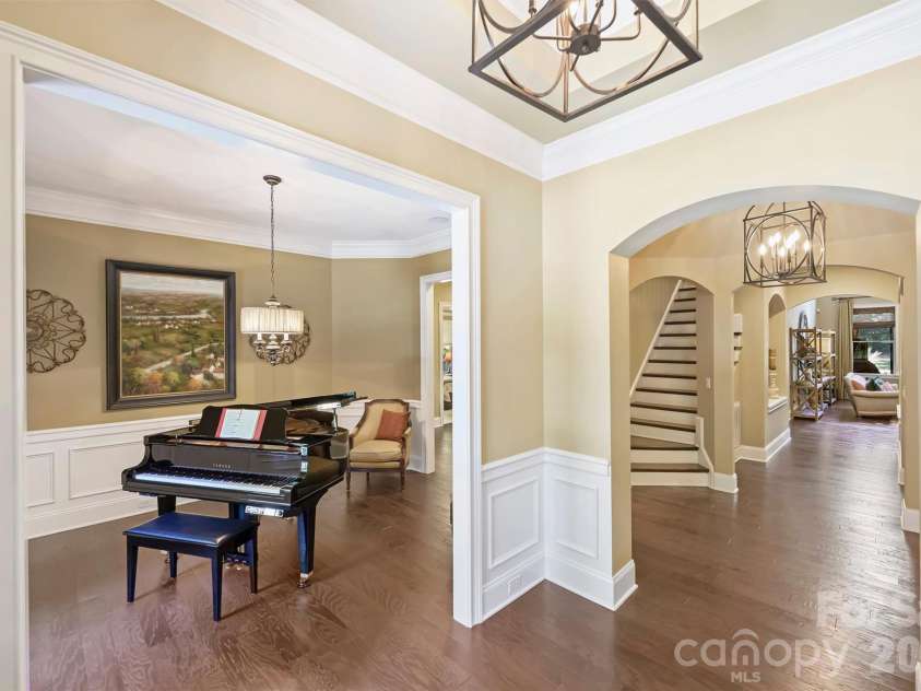 1237 Bromley Drive, Weddington, NC 28104.  MLS# CAR4418302, YatesRealty ID 51629. 