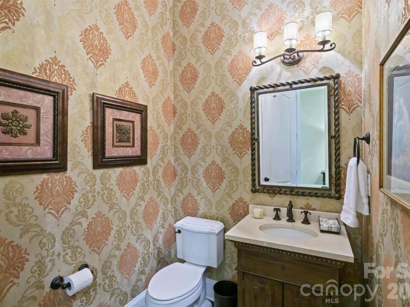 1237 Bromley Drive, Weddington, NC 28104.  MLS# CAR4418302, YatesRealty ID 51629. 