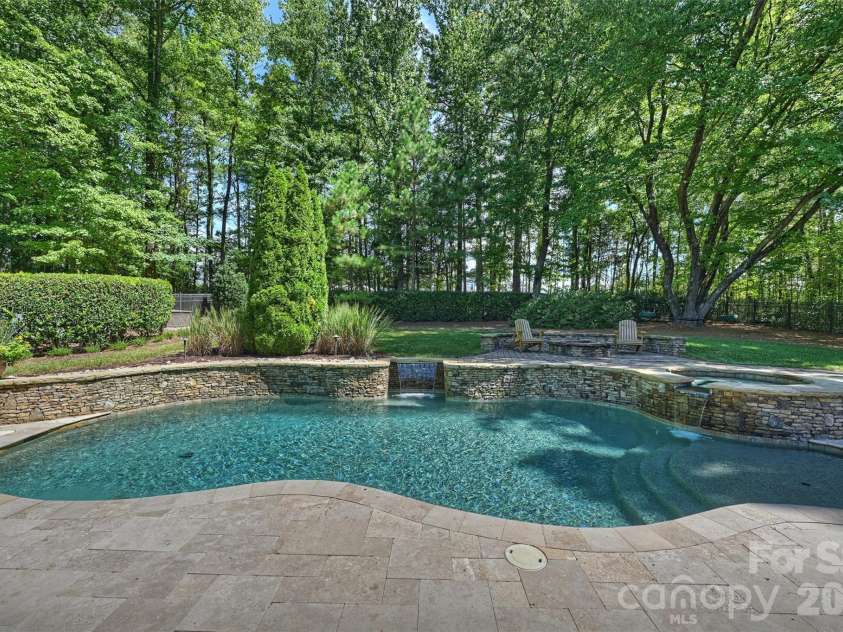 1237 Bromley Drive, Weddington, NC 28104.  MLS# CAR4418302, YatesRealty ID 51629. 