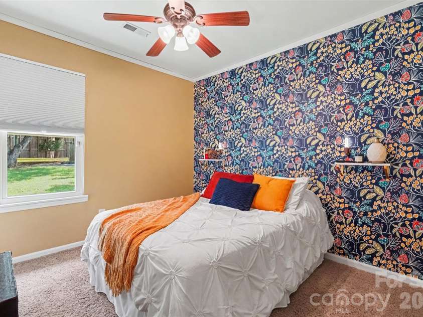 11407 Treebark Drive, Pineville, NC 28134.  MLS# CAR4418322, YatesRealty ID 51630. Secondary Bedroom