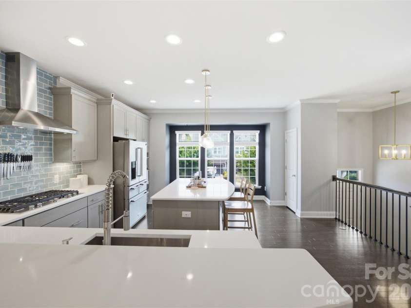 346 Belton Street, Charlotte, NC 28209.  MLS# CAR4419009, YatesRealty ID 51632. 