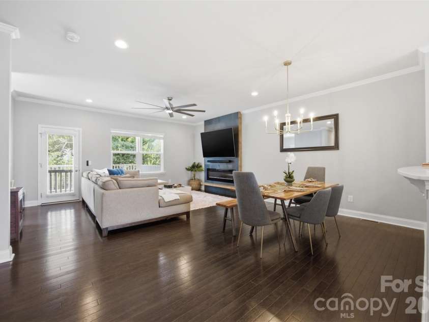 346 Belton Street, Charlotte, NC 28209.  MLS# CAR4419009, YatesRealty ID 51632. 