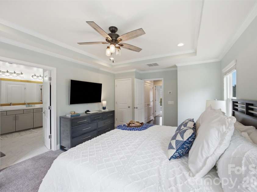 346 Belton Street, Charlotte, NC 28209.  MLS# CAR4419009, YatesRealty ID 51632. 