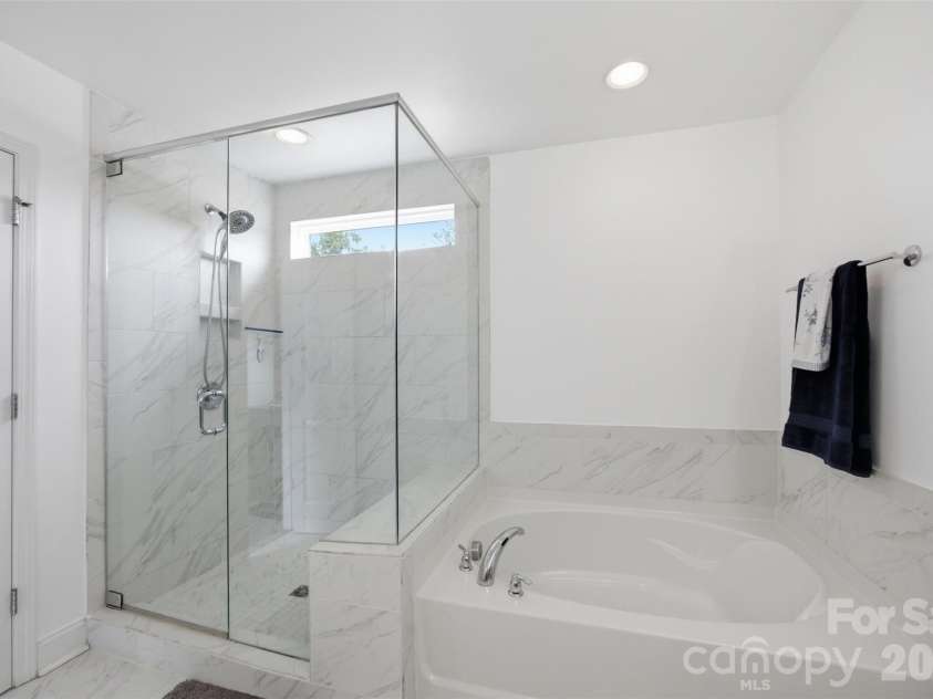 346 Belton Street, Charlotte, NC 28209.  MLS# CAR4419009, YatesRealty ID 51632. 