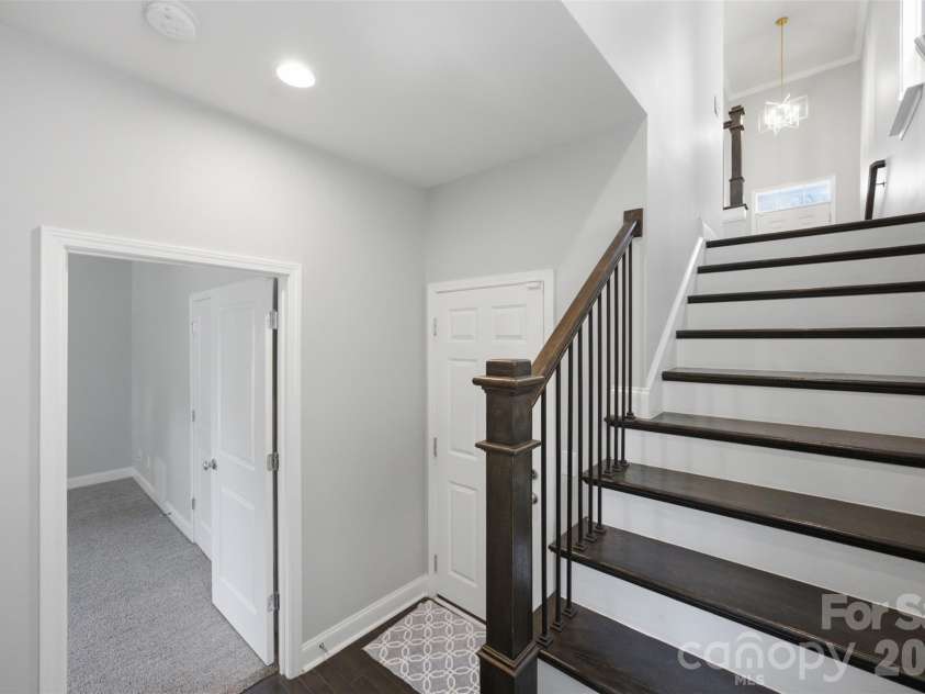 346 Belton Street, Charlotte, NC 28209.  MLS# CAR4419009, YatesRealty ID 51632. 