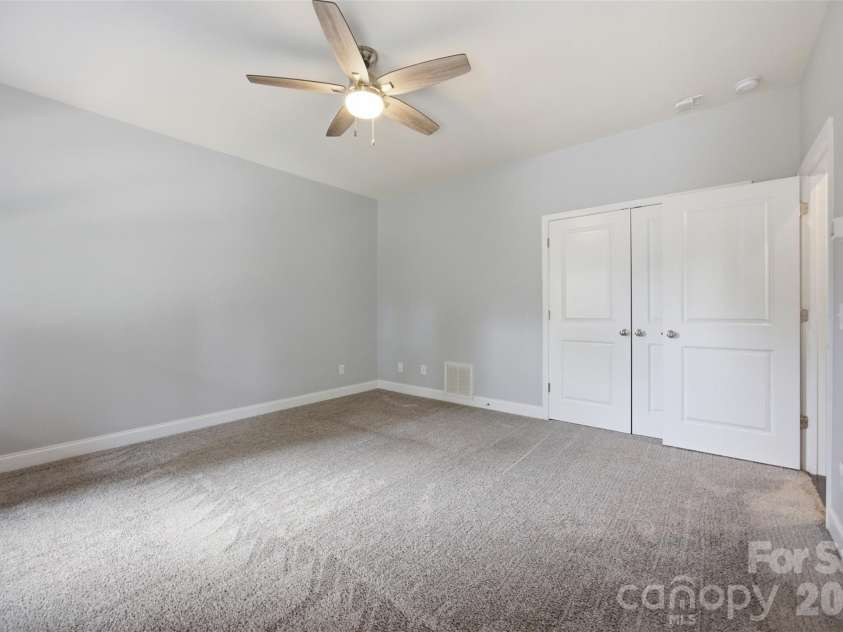 346 Belton Street, Charlotte, NC 28209.  MLS# CAR4419009, YatesRealty ID 51632. 