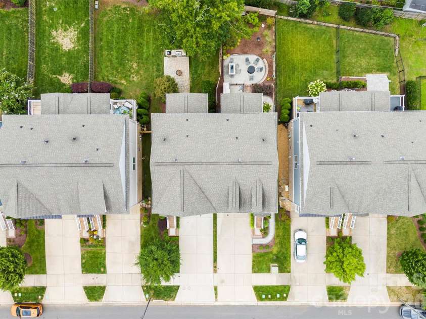 346 Belton Street, Charlotte, NC 28209.  MLS# CAR4419009, YatesRealty ID 51632. 