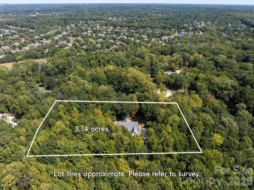611 Pacer Lane, Waxhaw, NC 28173.  MLS# CAR4420787, YatesRealty ID 51634. 