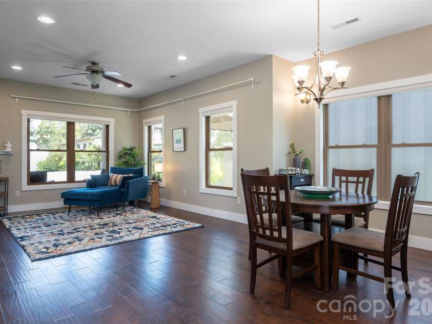 43 Burk Street, Asheville, NC 28806.  MLS# CAR4421364, YatesRealty ID 51635. 
