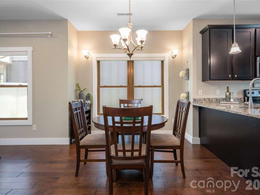 43 Burk Street, Asheville, NC 28806.  MLS# CAR4421364, YatesRealty ID 51635. 
