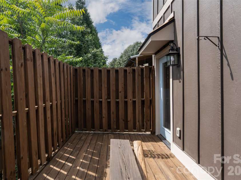 43 Burk Street, Asheville, NC 28806.  MLS# CAR4421364, YatesRealty ID 51635. 