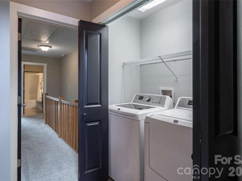 43 Burk Street, Asheville, NC 28806.  MLS# CAR4421364, YatesRealty ID 51635. 