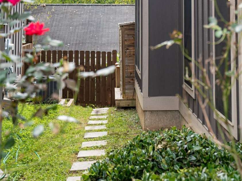 43 Burk Street, Asheville, NC 28806.  MLS# CAR4421364, YatesRealty ID 51635. 