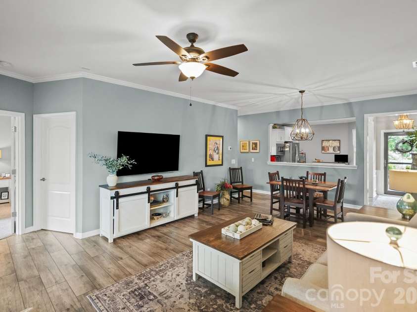 1018 Kirby Drive, Fort Mill, SC 29715.  MLS# CAR4411917, YatesRealty ID 51638. 