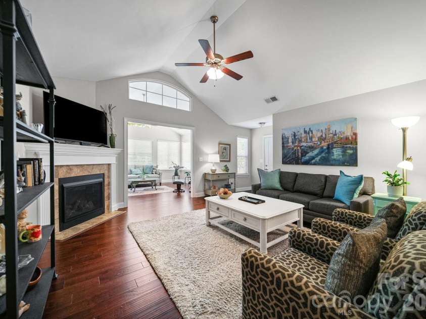 2307 Villa Oaks Court, Gastonia, NC 28054.  MLS# CAR4414288, YatesRealty ID 51639. 