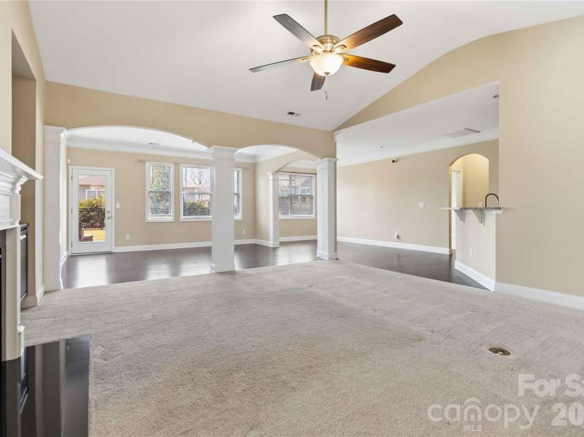 8830 Artesa Mill Lane, Charlotte, NC 28214.  MLS# CAR4359759, YatesRealty ID 5164. 