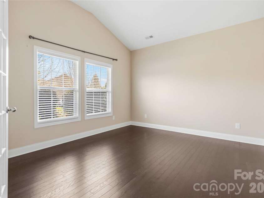 8830 Artesa Mill Lane, Charlotte, NC 28214.  MLS# CAR4359759, YatesRealty ID 5164. 