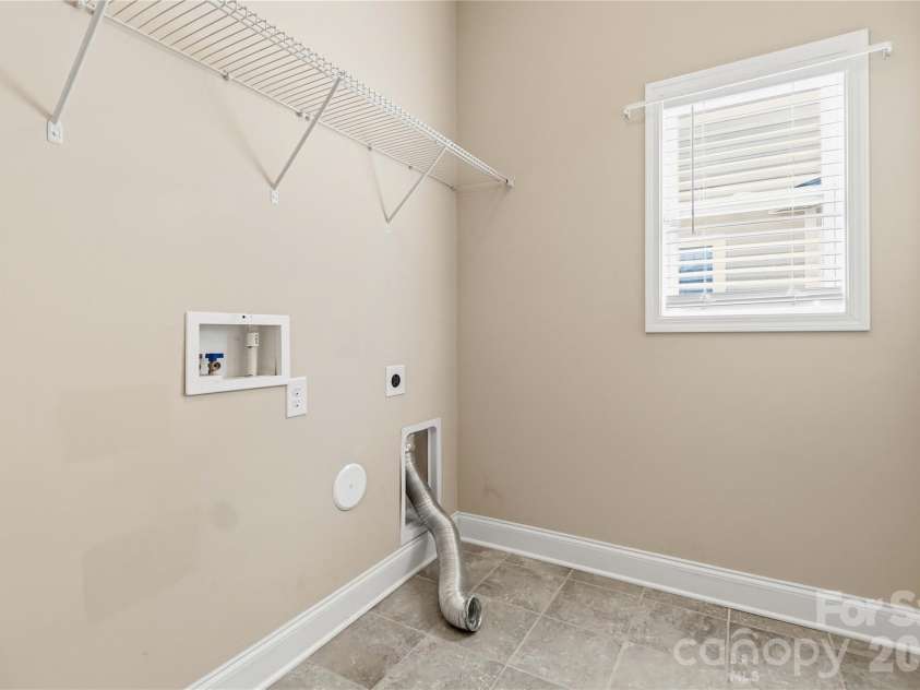 8830 Artesa Mill Lane, Charlotte, NC 28214.  MLS# CAR4359759, YatesRealty ID 5164. 