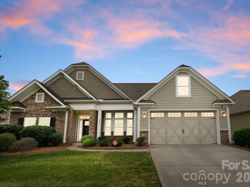 8830 Artesa Mill Lane, Charlotte, NC 28214.  MLS# CAR4359759, YatesRealty ID 5164. 