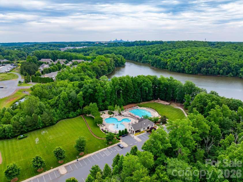 8830 Artesa Mill Lane, Charlotte, NC 28214.  MLS# CAR4359759, YatesRealty ID 5164. 