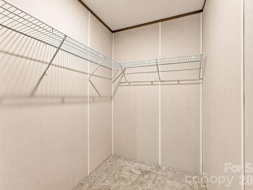 93 Foxcroft Lane, Flat Rock, NC 28792.  MLS# CAR4414955, YatesRealty ID 51640. Walk-in Closet