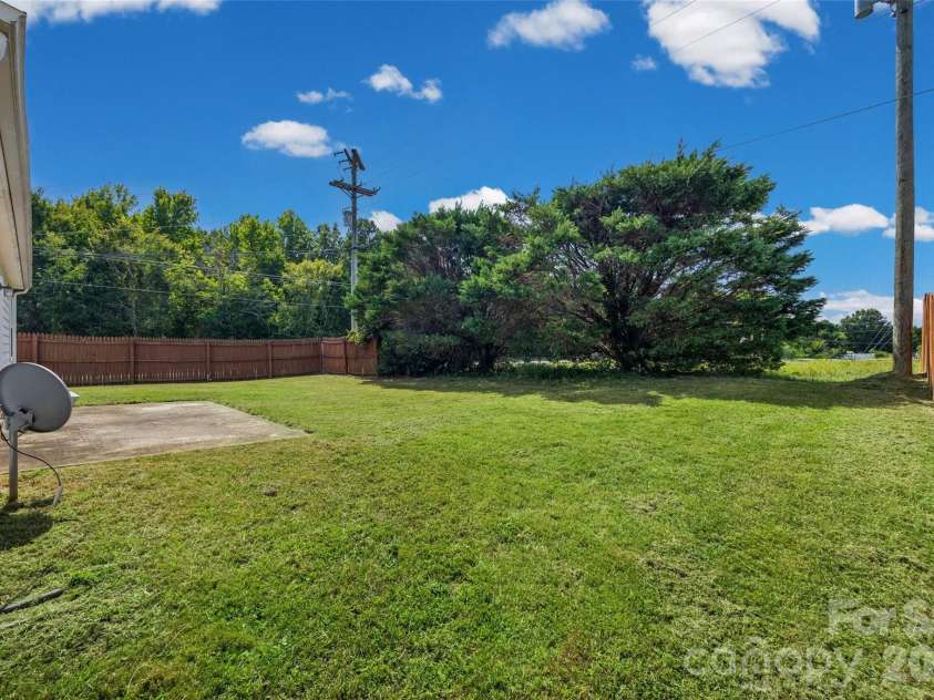 3201 Brookstone Trail, Indian Trail, NC 28079.  MLS# CAR4392073, YatesRealty ID 51641. 