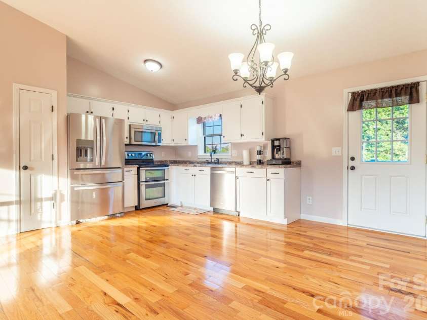 1260 Star Lane, Morganton, NC 28655.  MLS# CAR4403577, YatesRealty ID 51642. 