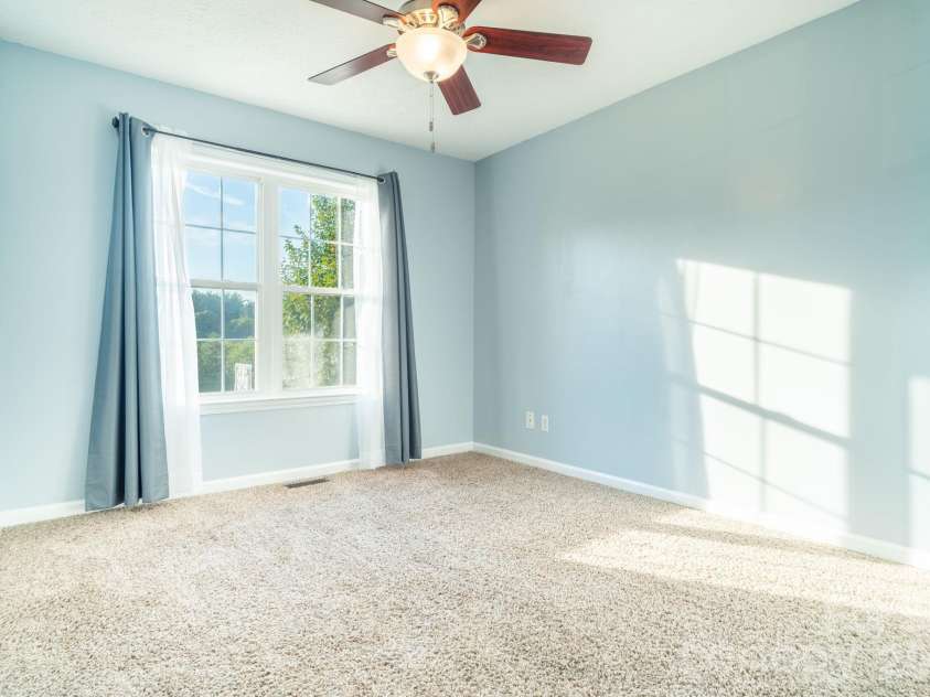 1260 Star Lane, Morganton, NC 28655.  MLS# CAR4403577, YatesRealty ID 51642. 