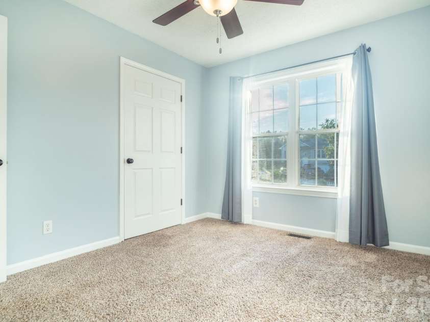 1260 Star Lane, Morganton, NC 28655.  MLS# CAR4403577, YatesRealty ID 51642. 