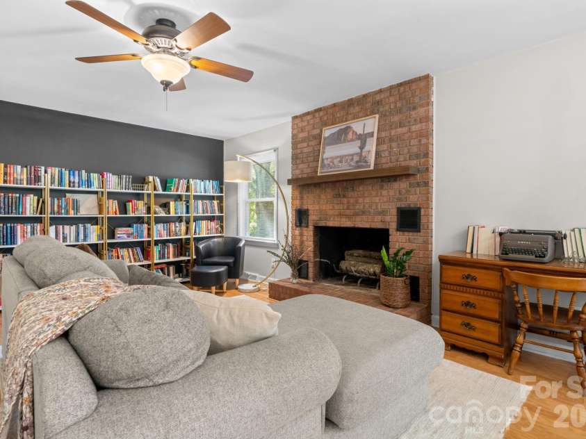 2729 Sandy Ford Road, Newton, NC 28658.  MLS# CAR4406143, YatesRealty ID 51643. 