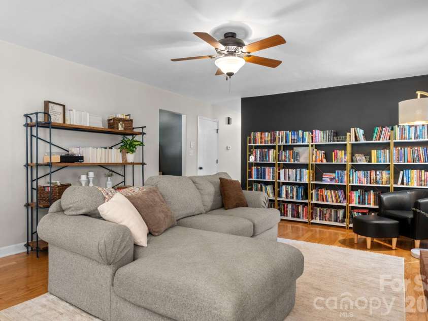 2729 Sandy Ford Road, Newton, NC 28658.  MLS# CAR4406143, YatesRealty ID 51643. 