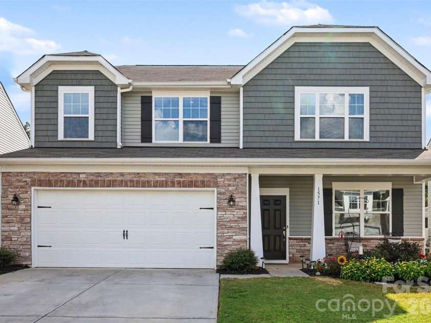 1571 Loggerhead Drive, Lancaster, SC 29720.  MLS# CAR4425185, YatesRealty ID 51644. 