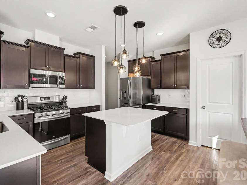 1571 Loggerhead Drive, Lancaster, SC 29720.  MLS# CAR4425185, YatesRealty ID 51644. Kitchen
