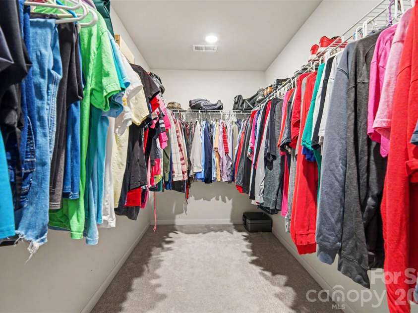 1571 Loggerhead Drive, Lancaster, SC 29720.  MLS# CAR4425185, YatesRealty ID 51644. Primary closet