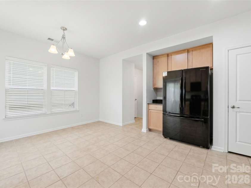 3341 Linetender Drive, Davidson, NC 28036.  MLS# CAR4425656, YatesRealty ID 51645. Kitchen: Additional kitchen view highlighting the expansive breakfast area.