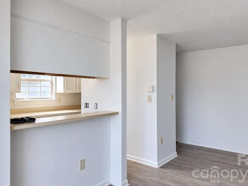 8032 Tremaine Court, Charlotte, NC 28227.  MLS# CAR4425514, YatesRealty ID 51648. 
