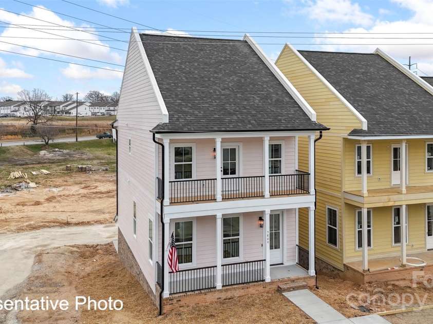 5830 Pittmon Lane, Kannapolis, NC 28081.  MLS# CAR4161640, YatesRealty ID 5165. 