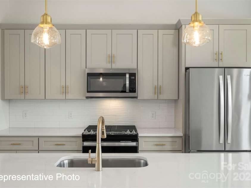 5830 Pittmon Lane, Kannapolis, NC 28081.  MLS# CAR4161640, YatesRealty ID 5165. 