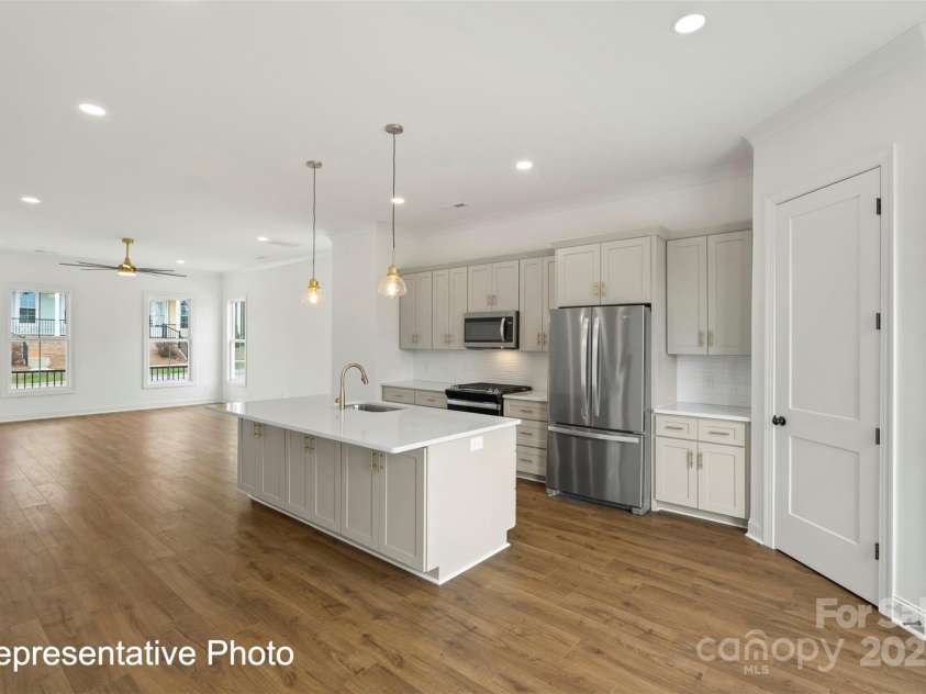 5830 Pittmon Lane, Kannapolis, NC 28081.  MLS# CAR4161640, YatesRealty ID 5165. 