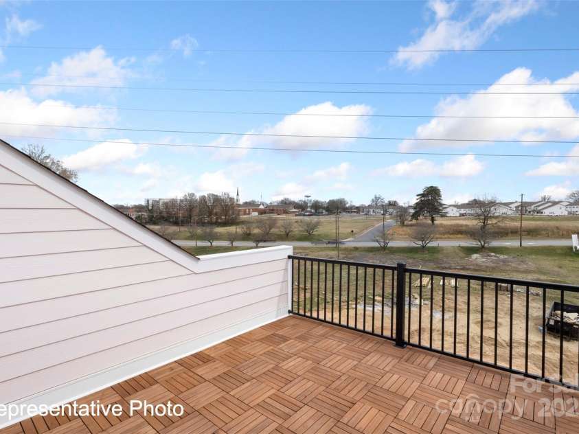 5830 Pittmon Lane, Kannapolis, NC 28081.  MLS# CAR4161640, YatesRealty ID 5165. 