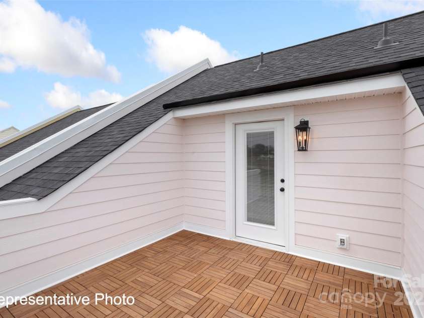 5830 Pittmon Lane, Kannapolis, NC 28081.  MLS# CAR4161640, YatesRealty ID 5165. 