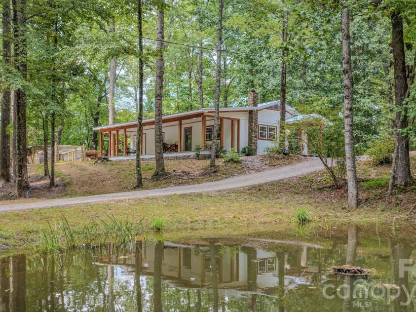 633 Kingdom Place, Zirconia, NC 28790.  MLS# CAR4425682, YatesRealty ID 51652. 
