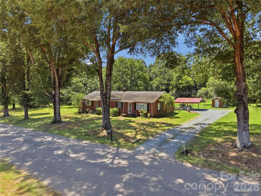 7727 Mcwhirter Road, Mint Hill, NC 28227.  MLS# CAR4425559, YatesRealty ID 51655. 